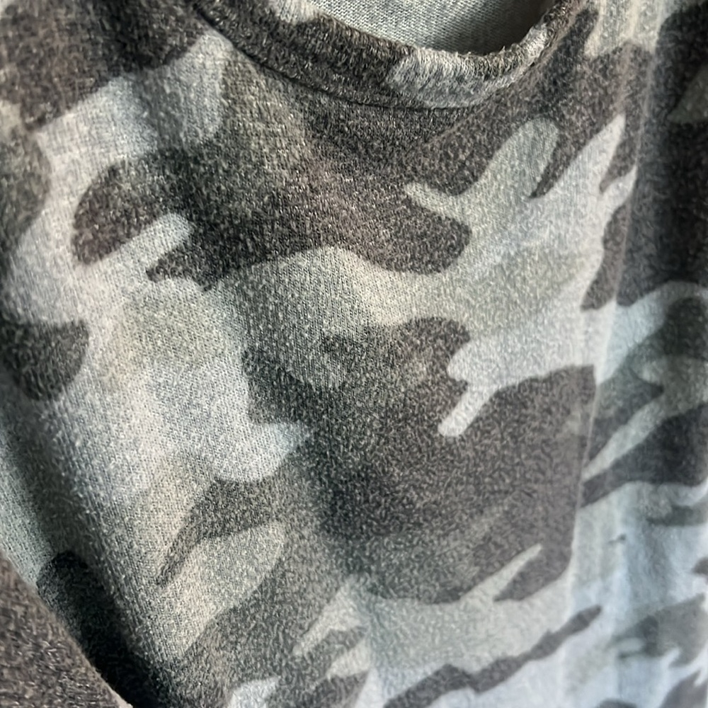 Lucky Brand Plush Tee - Picture 3 of 5